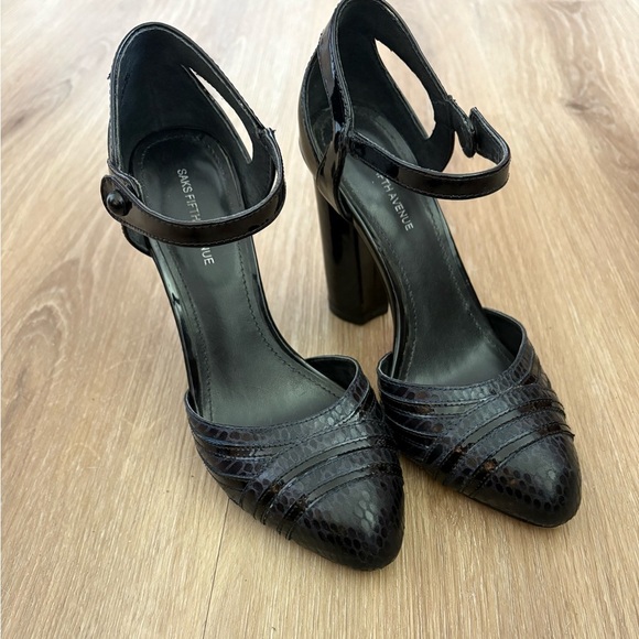 Saks Fifth Avenue Women’s US 6 Black Blue D’orsay Heels shoes - Picture 1 of 6